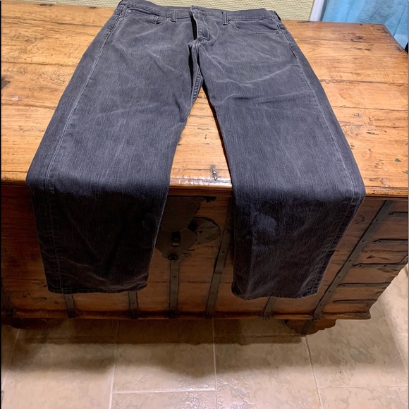 Levi Strauss Great Condition Charcoal Jeans - Picture 2 of 3